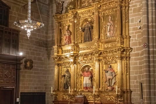 D82_2355 Edit%20Small